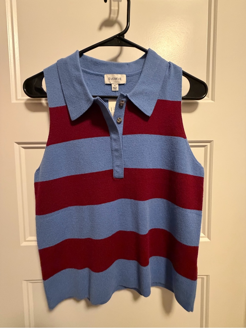 Evereve Sleeveless Polo Tank in Light Blue and Burgundy